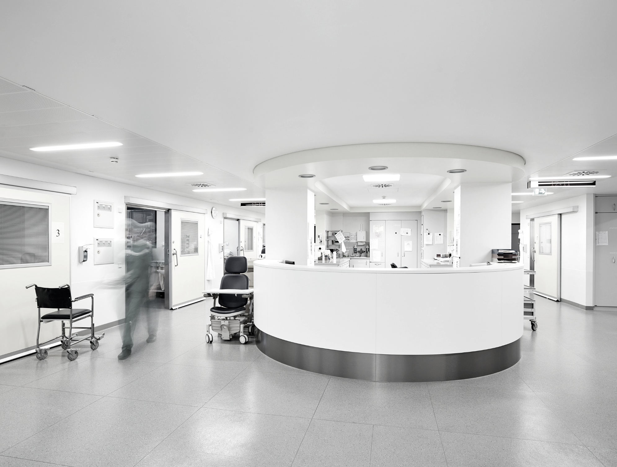 HospitalLobbyB&W